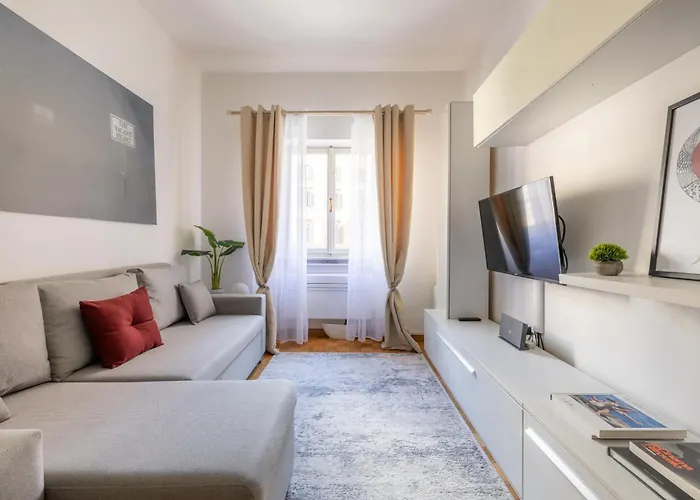 Charming Suite With View In The Heart Of Rome