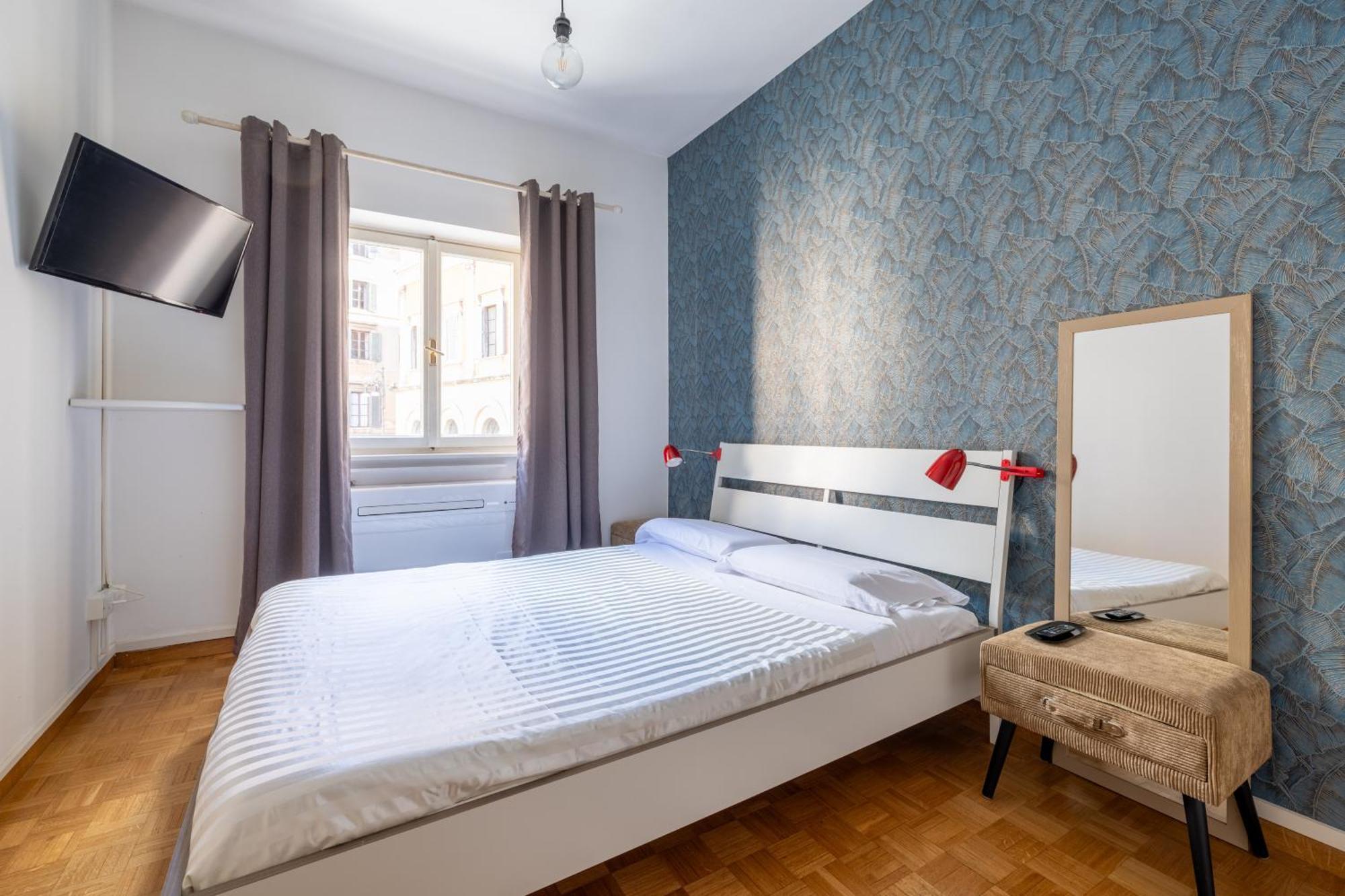 Apartment Charming With View In The Heart Of Rome