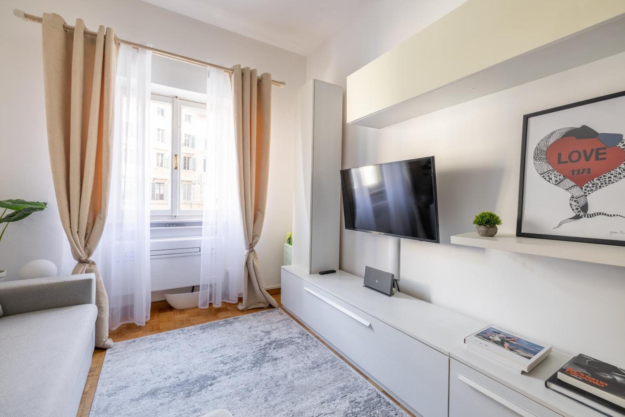 Charming With View In The Heart Of Rome
