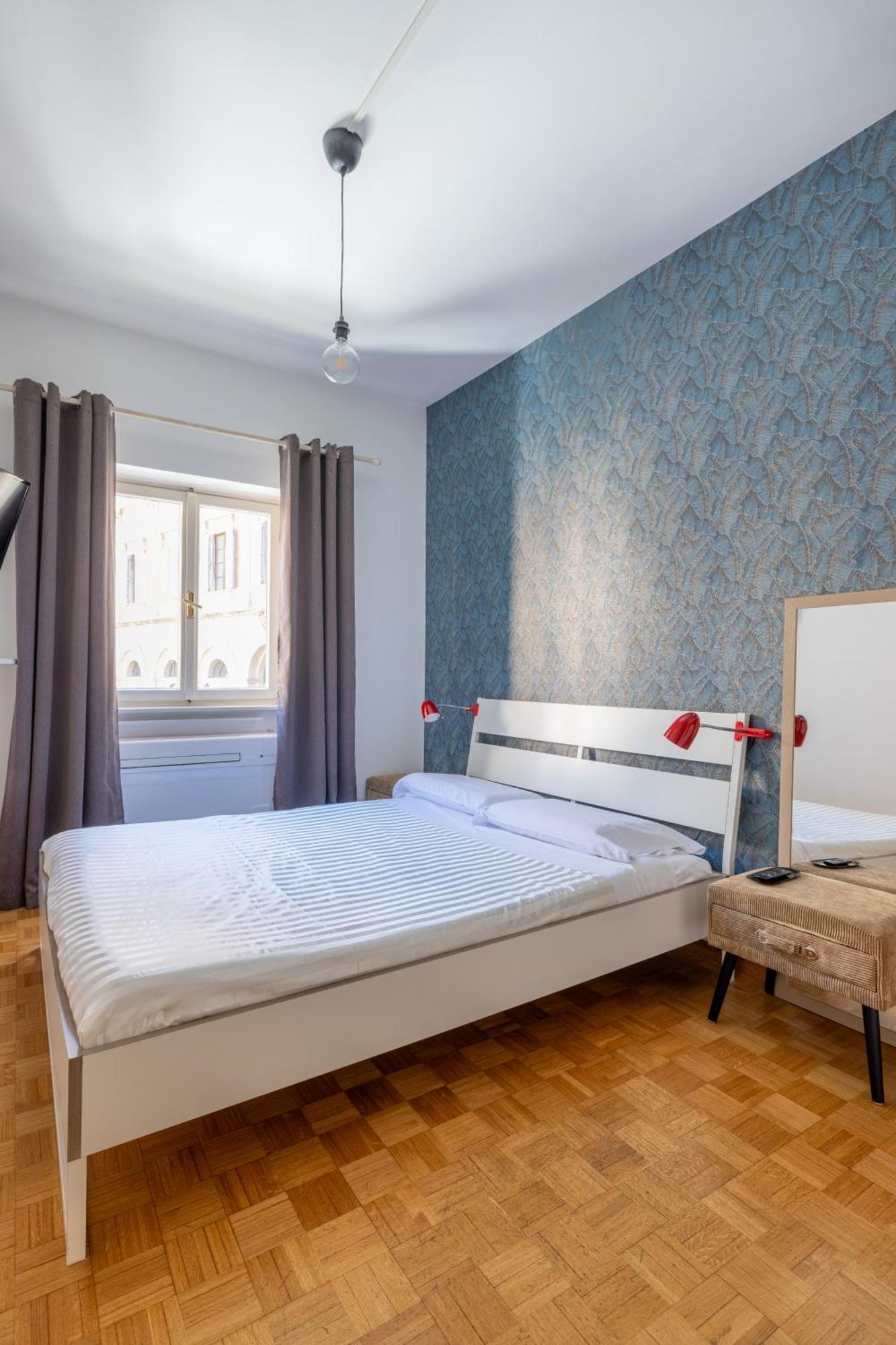 Charming With View In The Heart Of Apartment